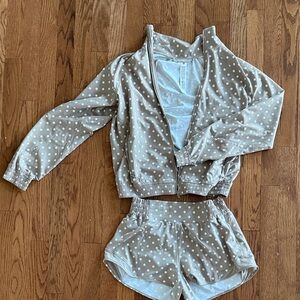 Lululemon Athletica Tan Polka Dot Athletic Set
